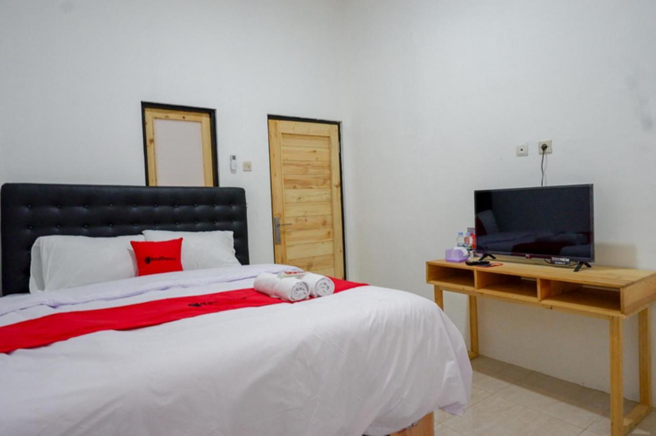 RedDoorz @ Demangan Sari Residence Pakualaman Eksteriør bilde