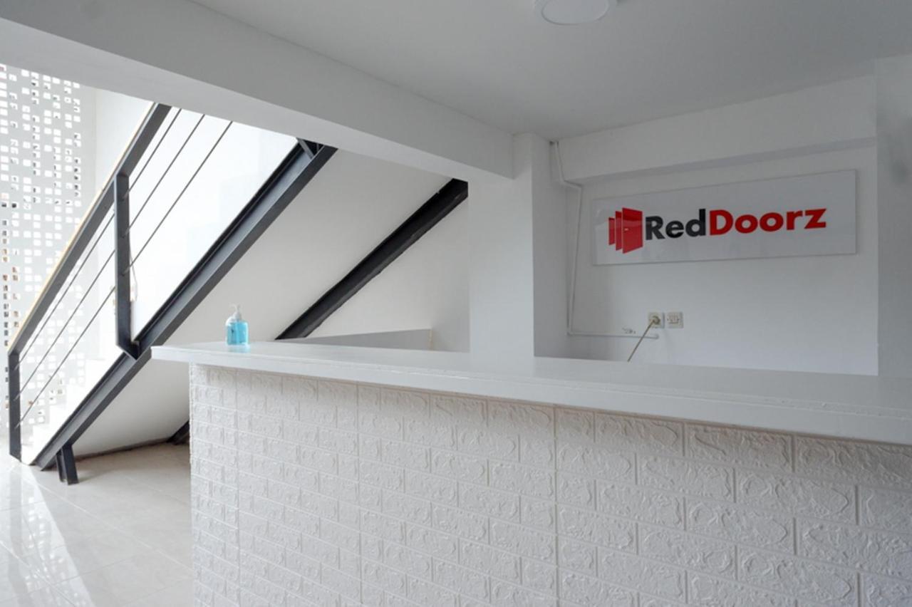 RedDoorz @ Demangan Sari Residence Pakualaman Eksteriør bilde